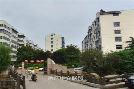 佛山小区2室1厅1卫34万80m2简单装修出售